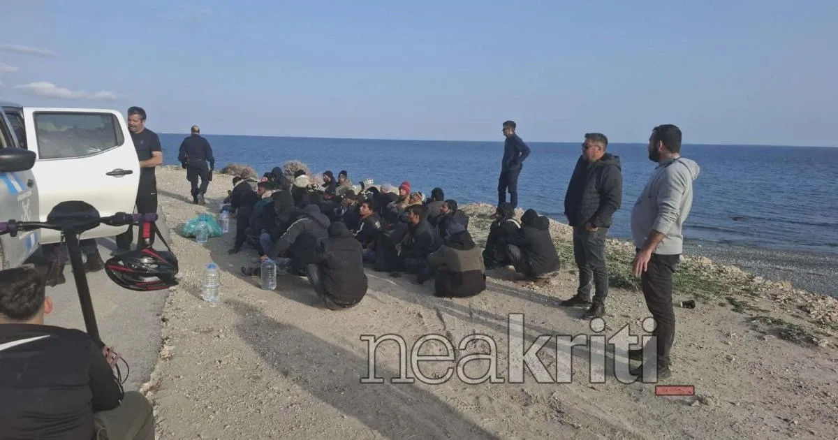 Νέα άφιξη μεταναστών στην Ιεράπετρα – 39 άνδρες αποβιβάστηκαν με φουσκωτό δυτικά του Μύρτου - Εικόνα άρθρου