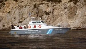 Αλόννησος: Το σκάφος που επέβαιναν τουρίστες άρχισε να μπάζει νερά – Κολυμπώντας βγήκαν στην ακτή - Εικόνα άρθρου